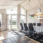 6 Person In Rudkobing Spodsbjerg