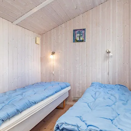 6 Person In Rudkobing Spodsbjerg